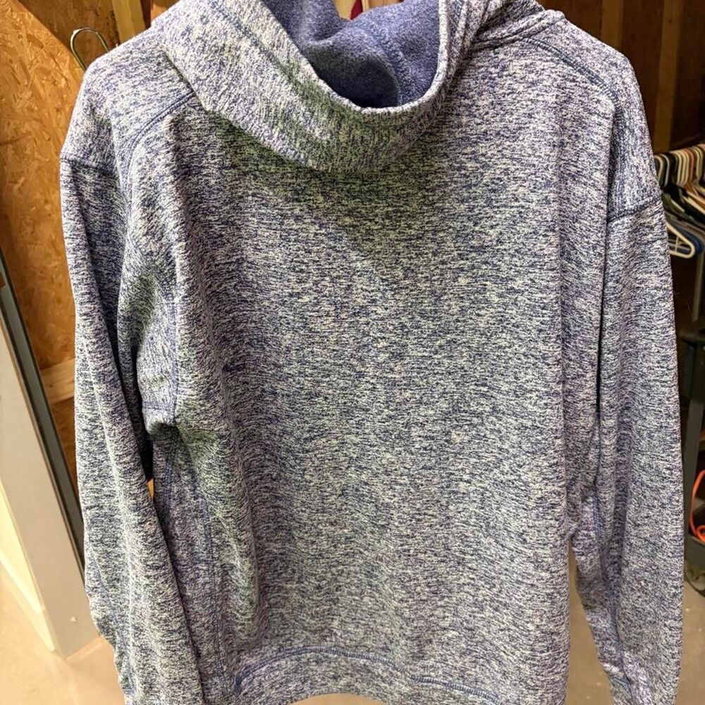 Unbranded Women's Blue and Purple Hoodie - Picture 2 of 2